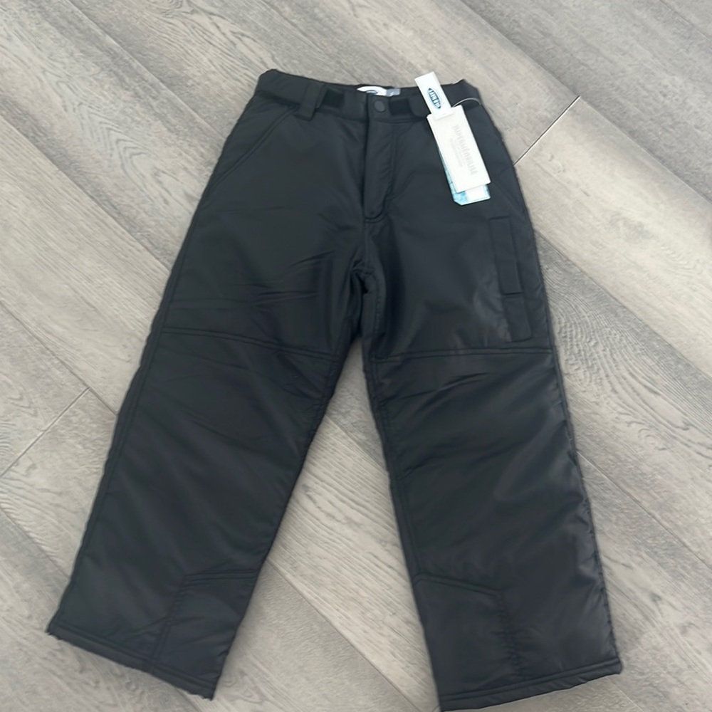 New with tags size 8 old navy boys ski pants